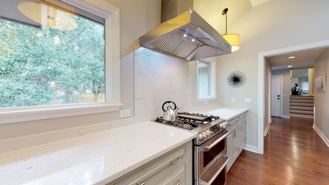 White Wind Place - Image 3