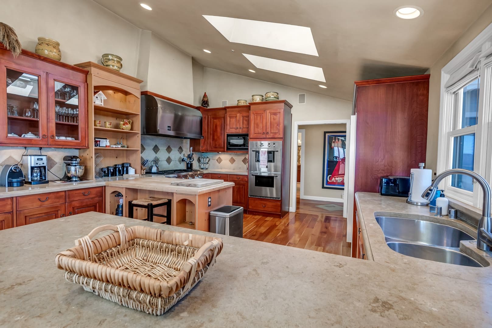 The Country House - Image 4