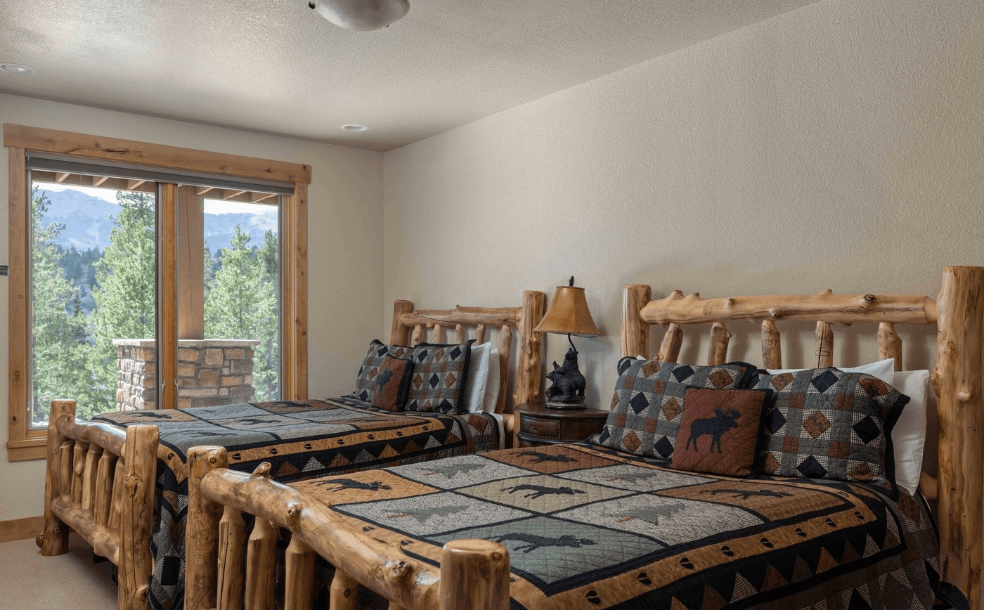 Mont Vista Chateau - Image 23