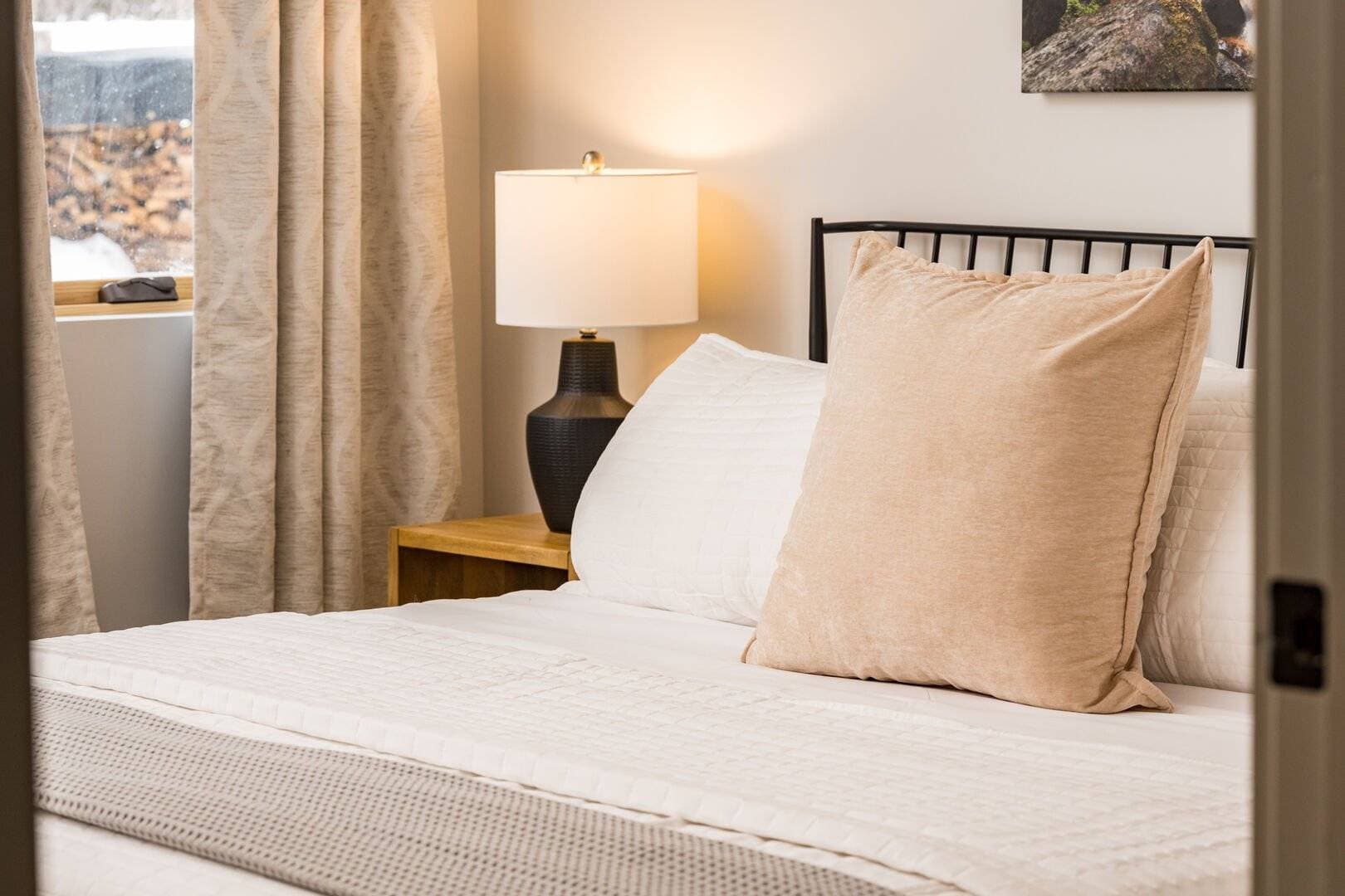 Mountain Manor - Image 30