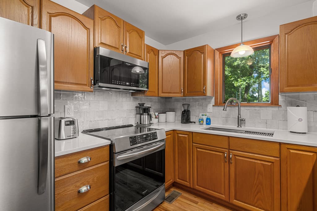 Falcon Ridge - Image 11