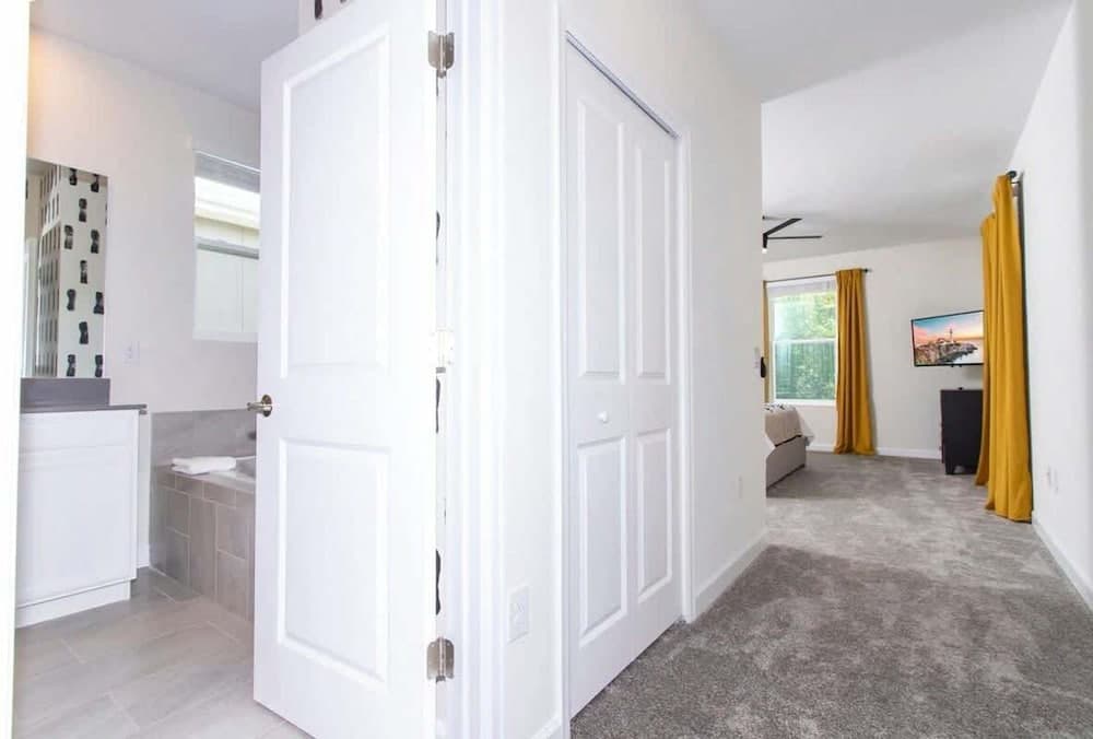 Oak Spire - Image 23