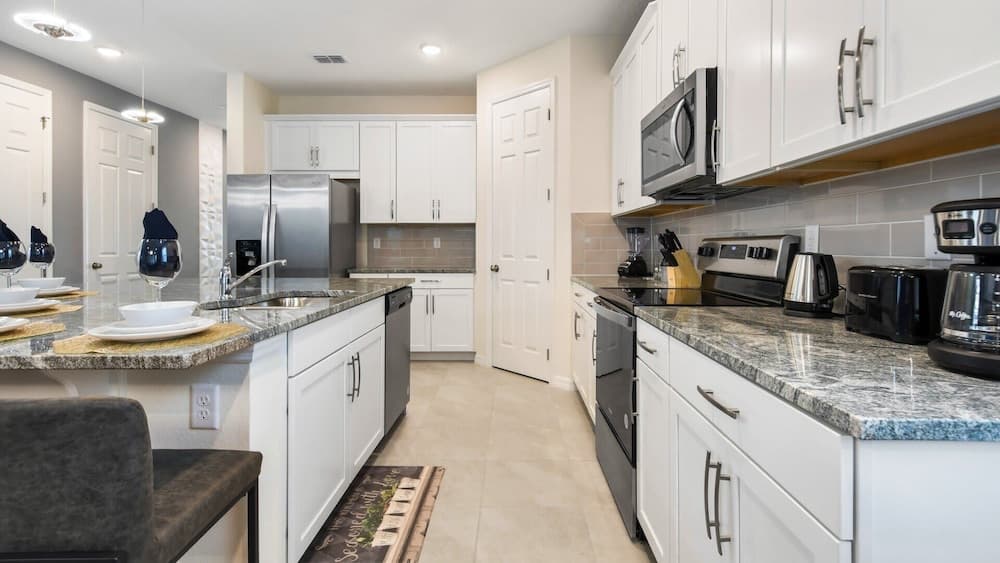 Family-friendly Spot at Solara - Image 11