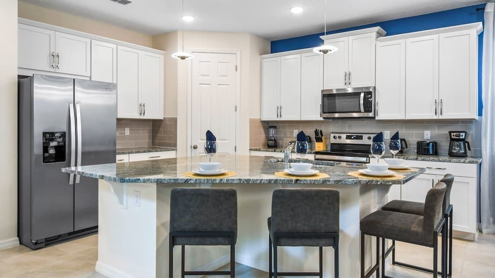 Family-friendly Spot at Solara - Image 5