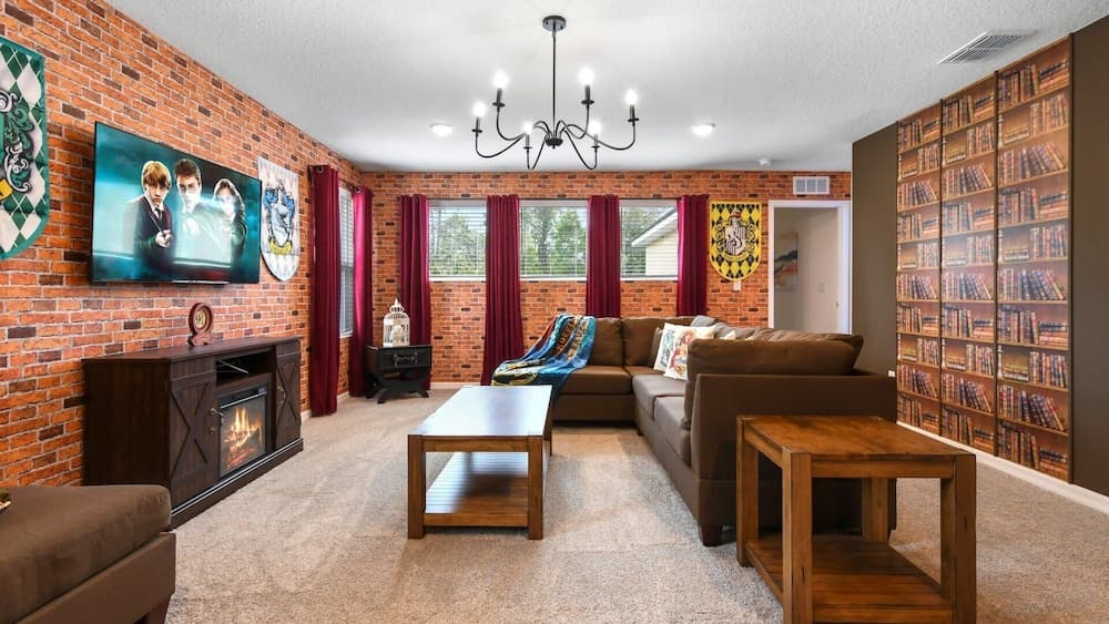 Family-friendly Spot at Solara - Image 4