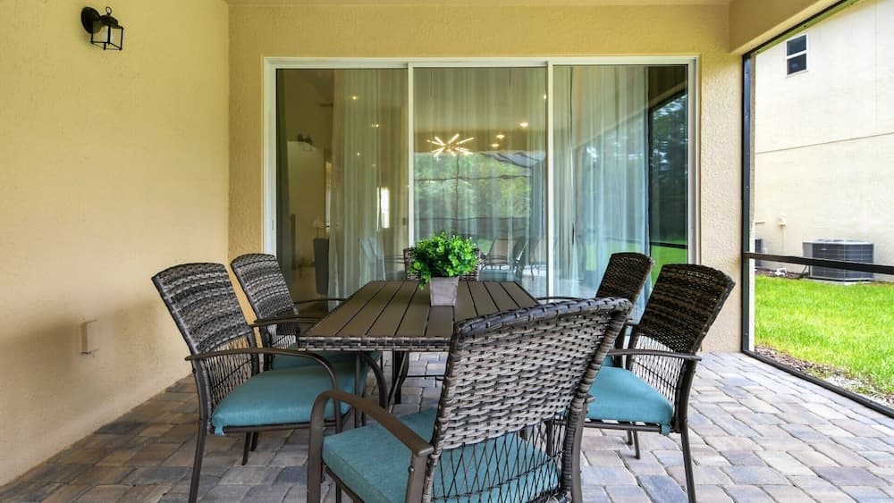 Family-friendly Spot at Solara - Image 33