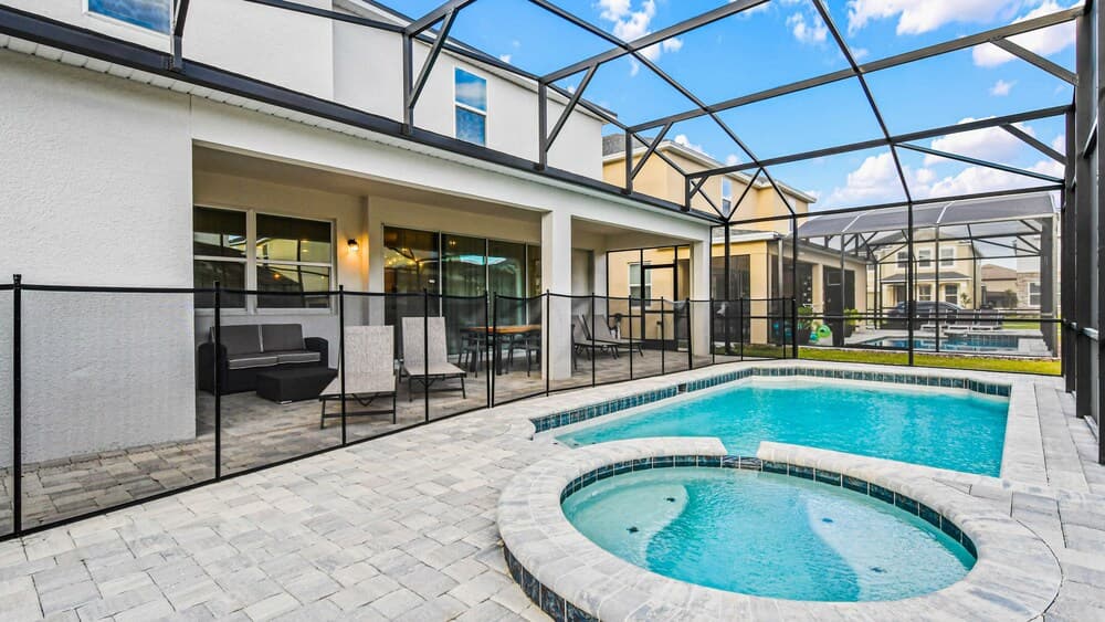 Coconut Breeze #8928 - Image 40