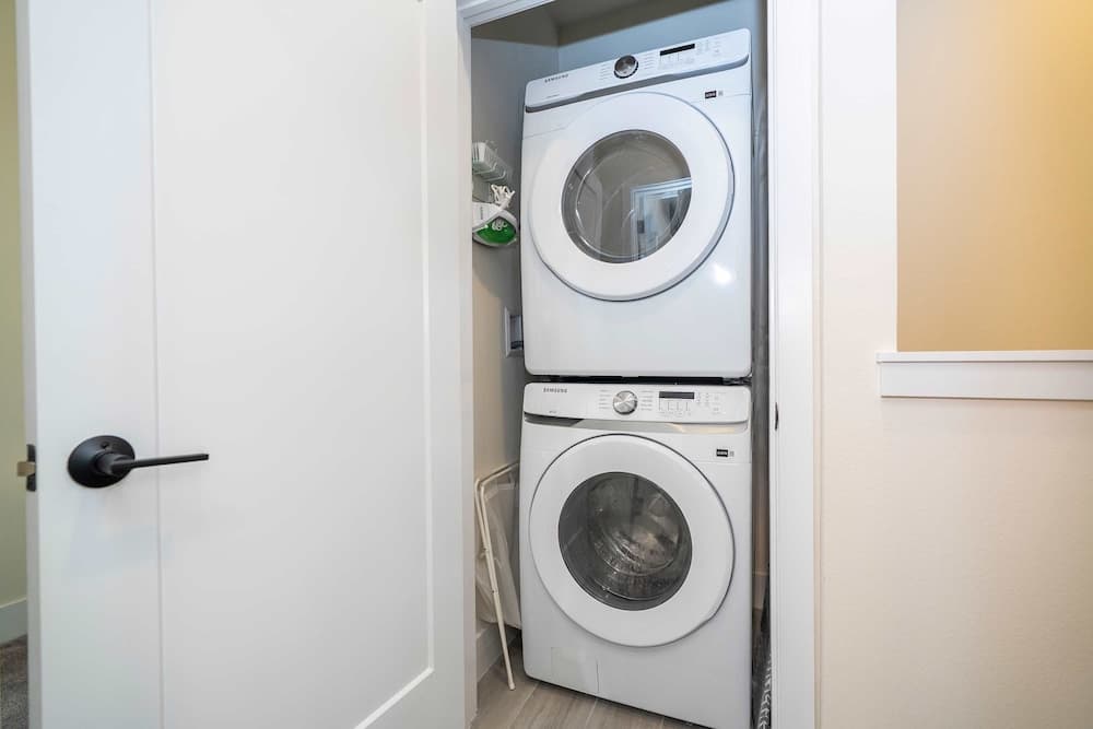 Disney Serenity #1420 - Image 26