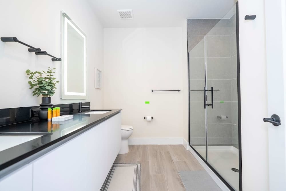 Disney Serenity #1420 - Image 33