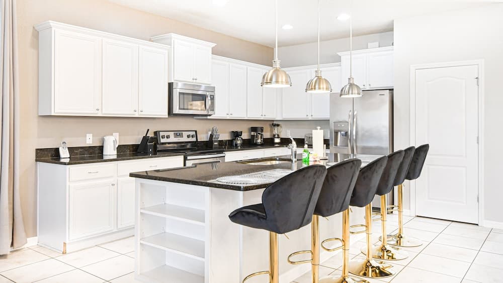 Family Fun Paradise - Image 5