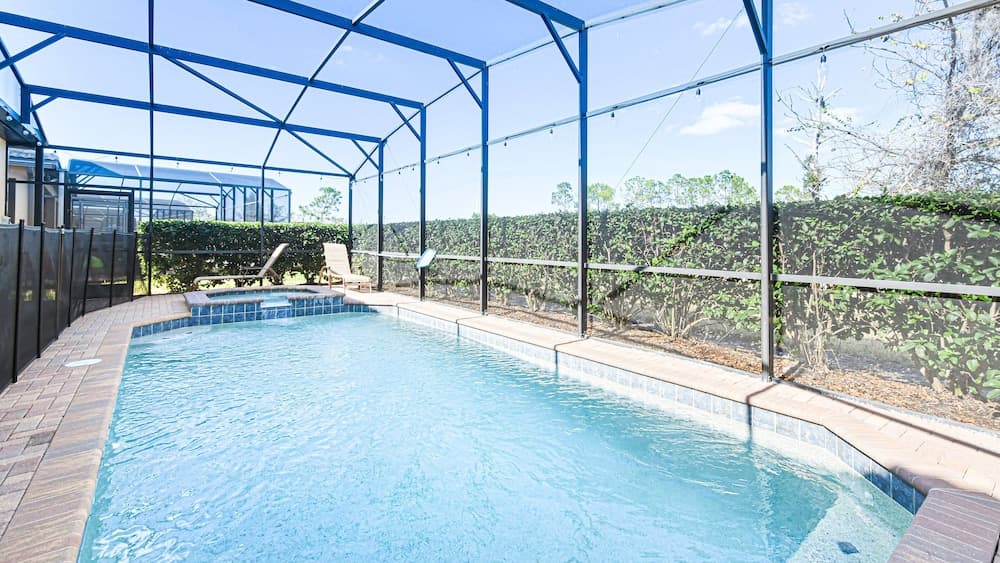 Family Fun Paradise - Image 2