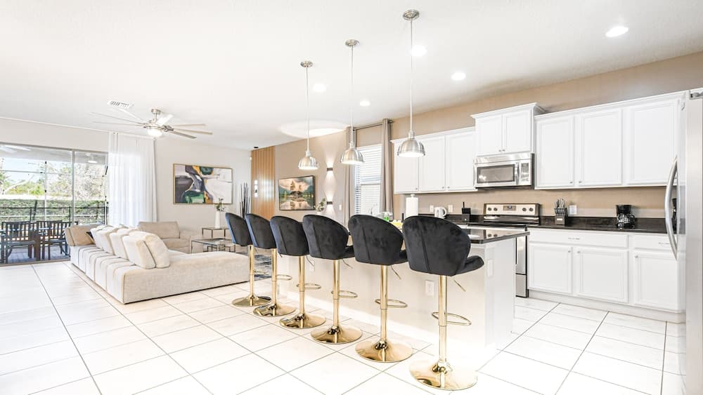 Family Fun Paradise - Image 6