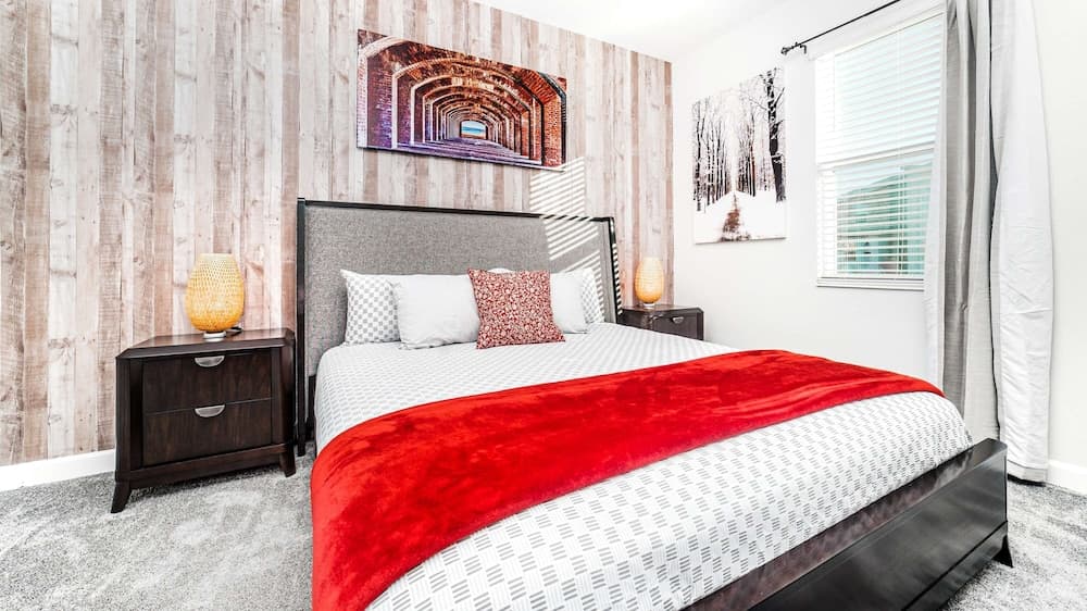 Family Oasis - Image 25