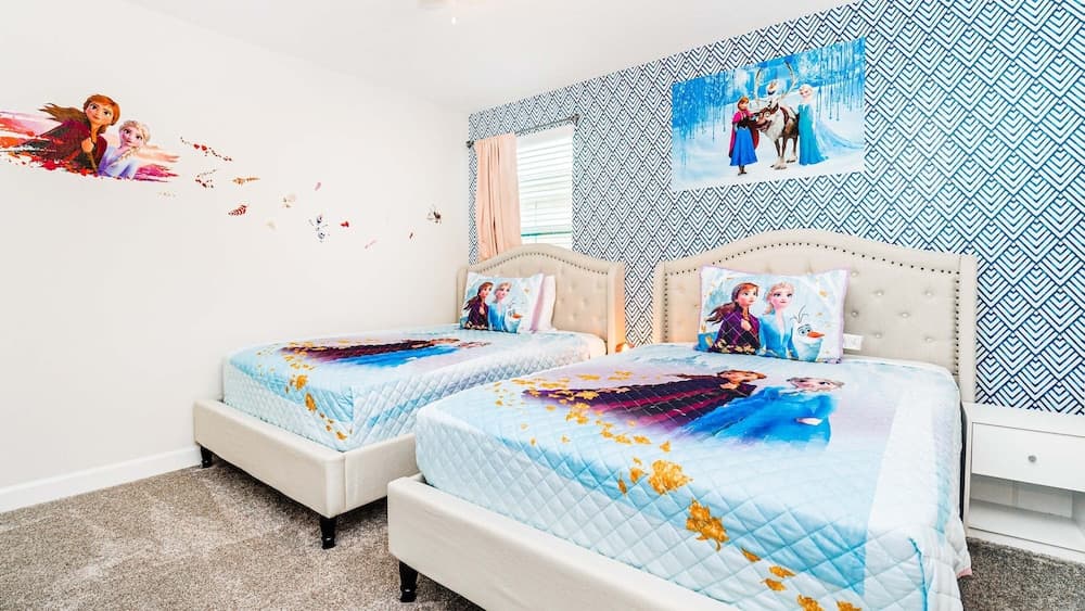 Family Oasis - Image 24