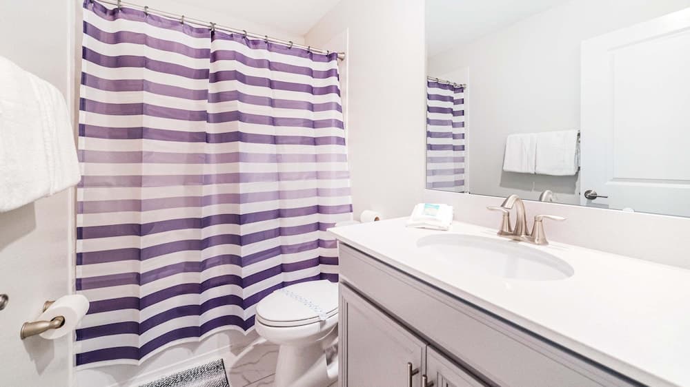 Family Oasis - Image 32