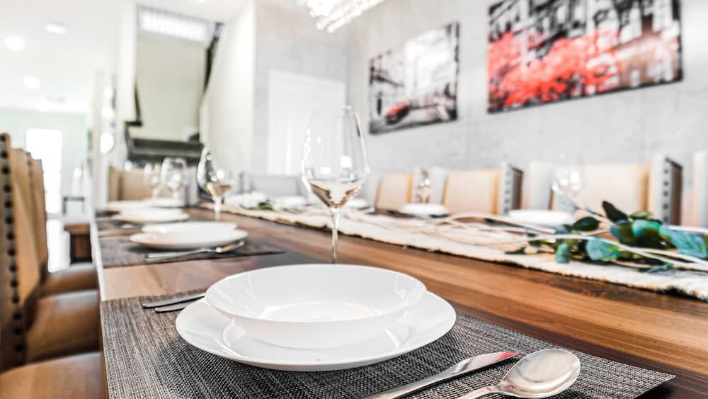 Family Oasis - Image 4