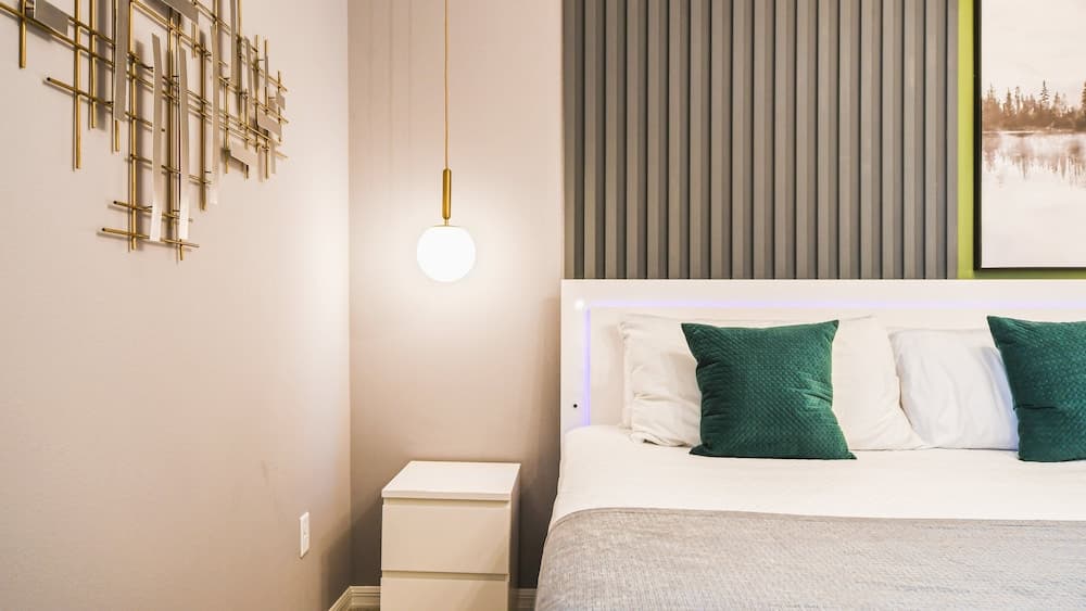 Coconut Breeze #8905 - Image 18