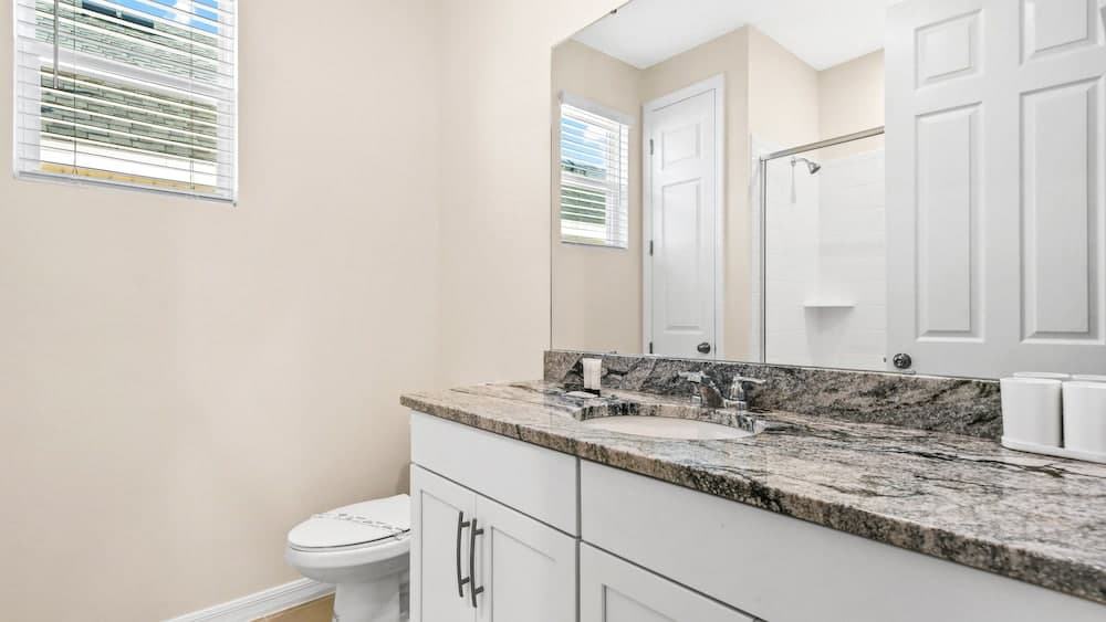 Coconut Breeze #8905 - Image 34