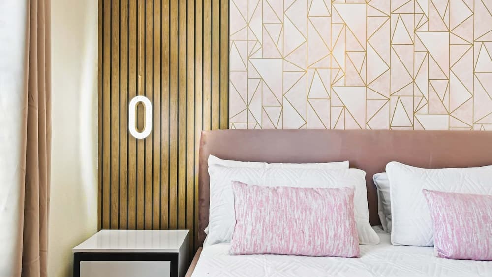 Fancy Villa #3613 - Image 18