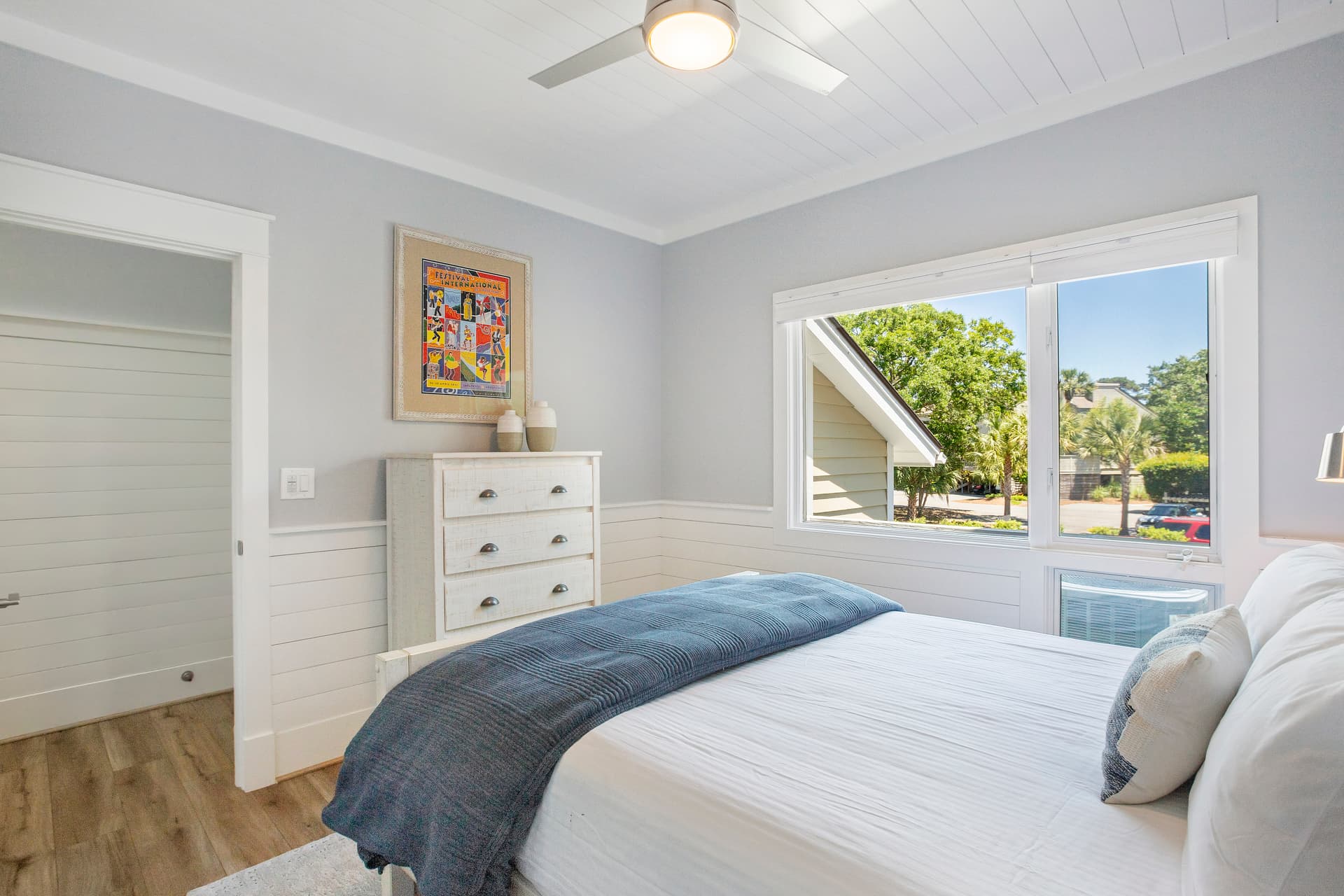 Latitude Adjustment - Image 8