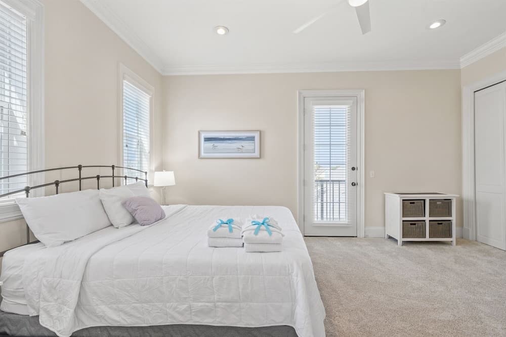 Shorehaven Condo - Image 15