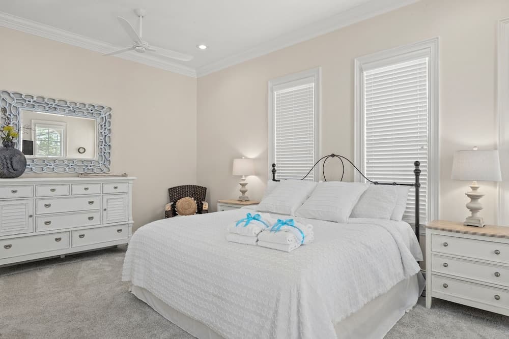 Shorehaven Condo - Image 21