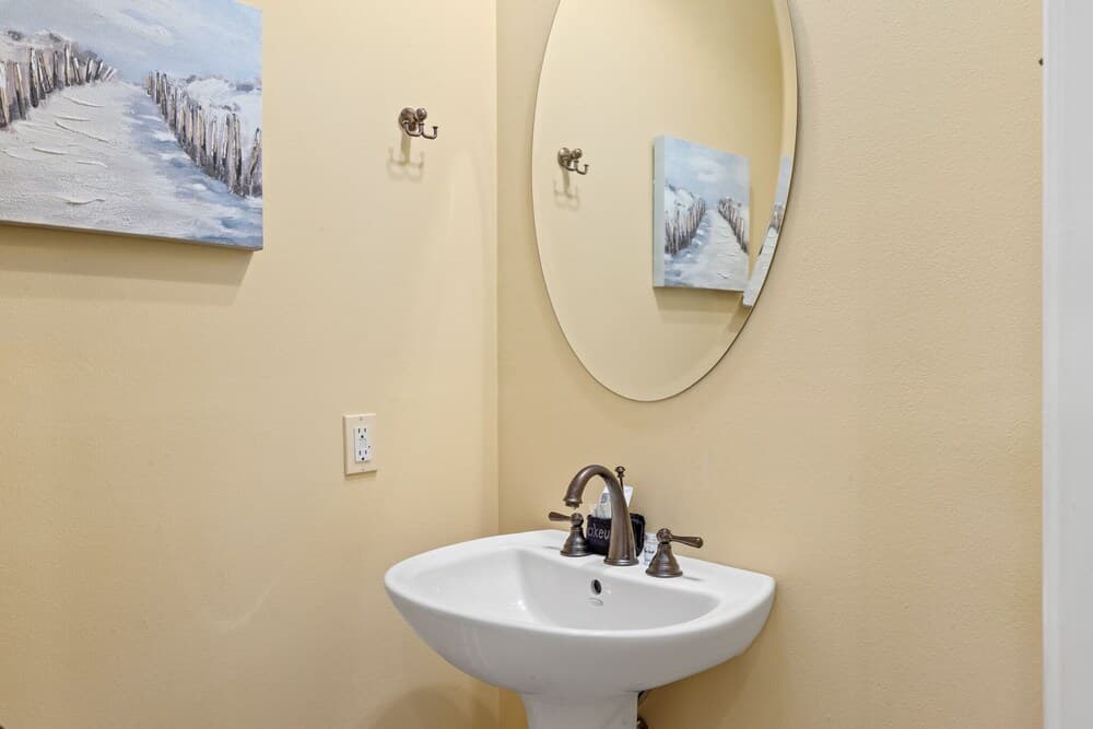 Shorehaven Condo - Image 26
