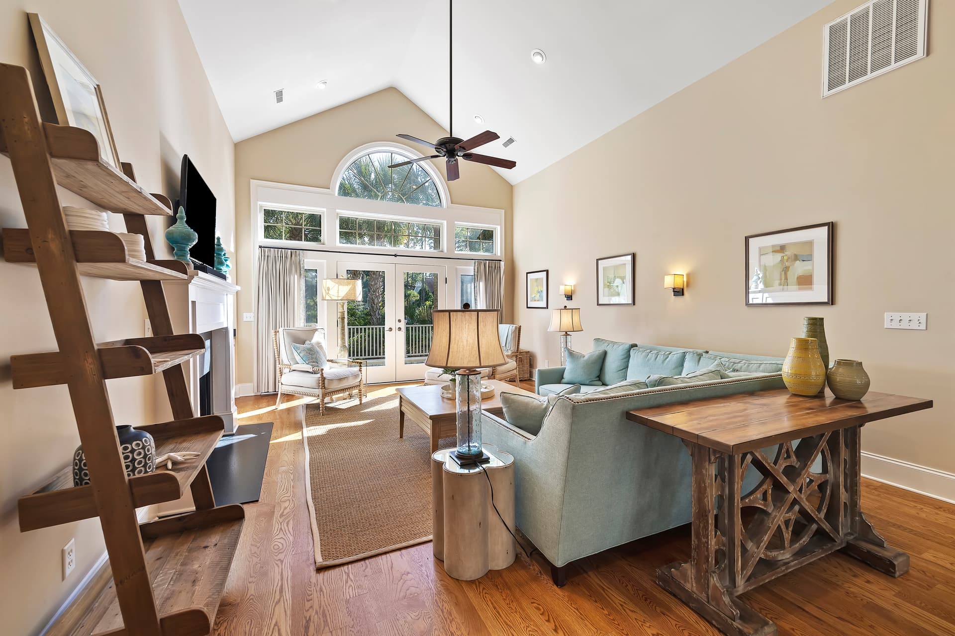 Fletcher Hall Haven - Image 8