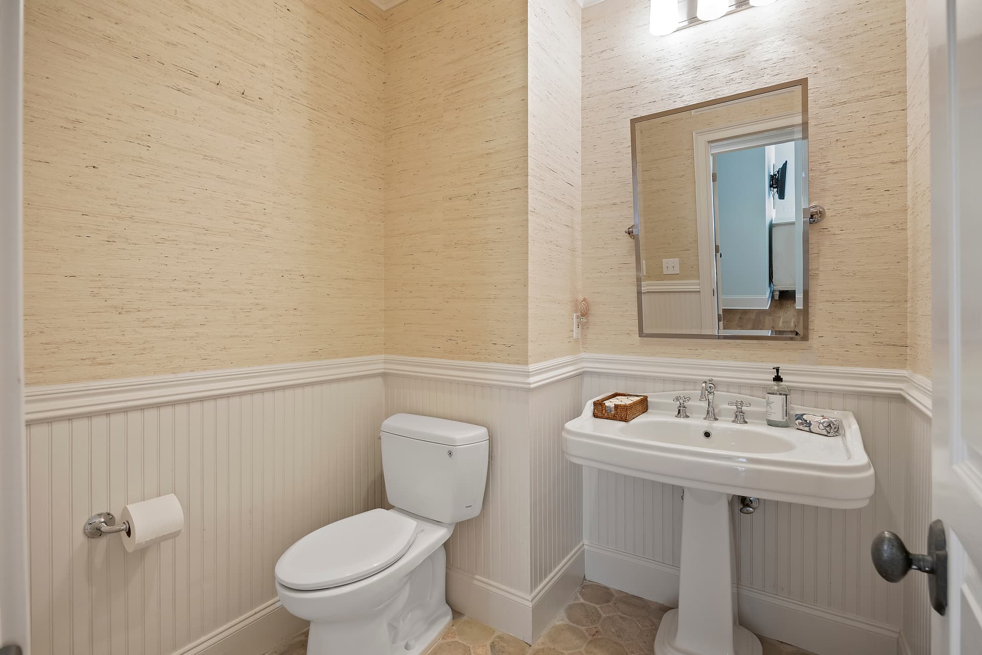 Fletcher Hall Haven - Image 30