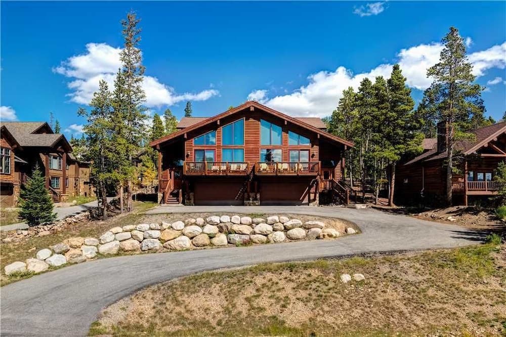 Firelight Luxury - Image 1