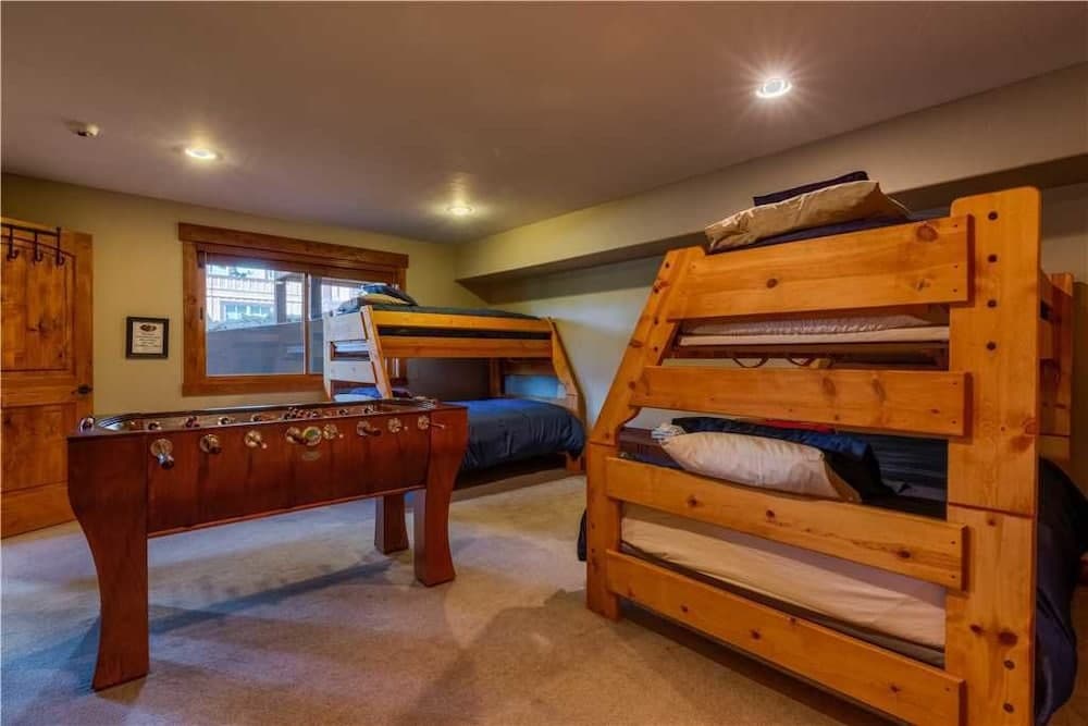 Firelight Luxury - Image 13