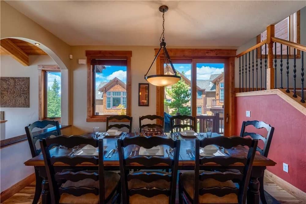 Firelight Luxury - Image 14