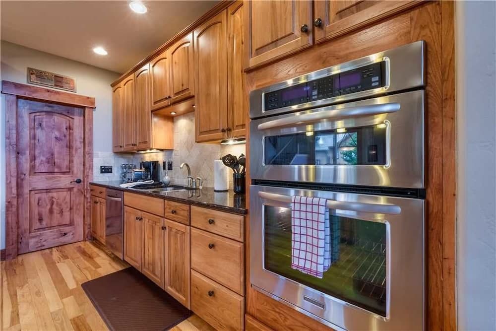 Firelight Luxury - Image 21