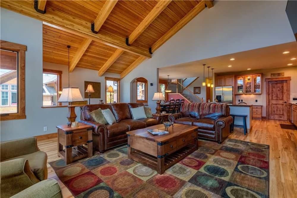 Firelight Luxury - Image 23