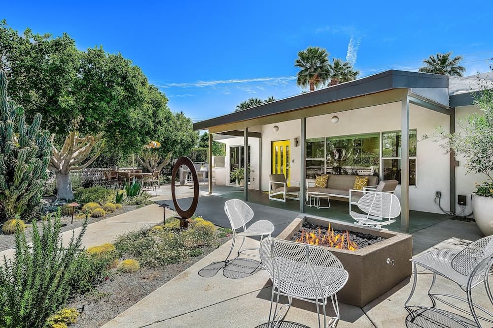 Four Palms in Deepwell Estates - Image 2