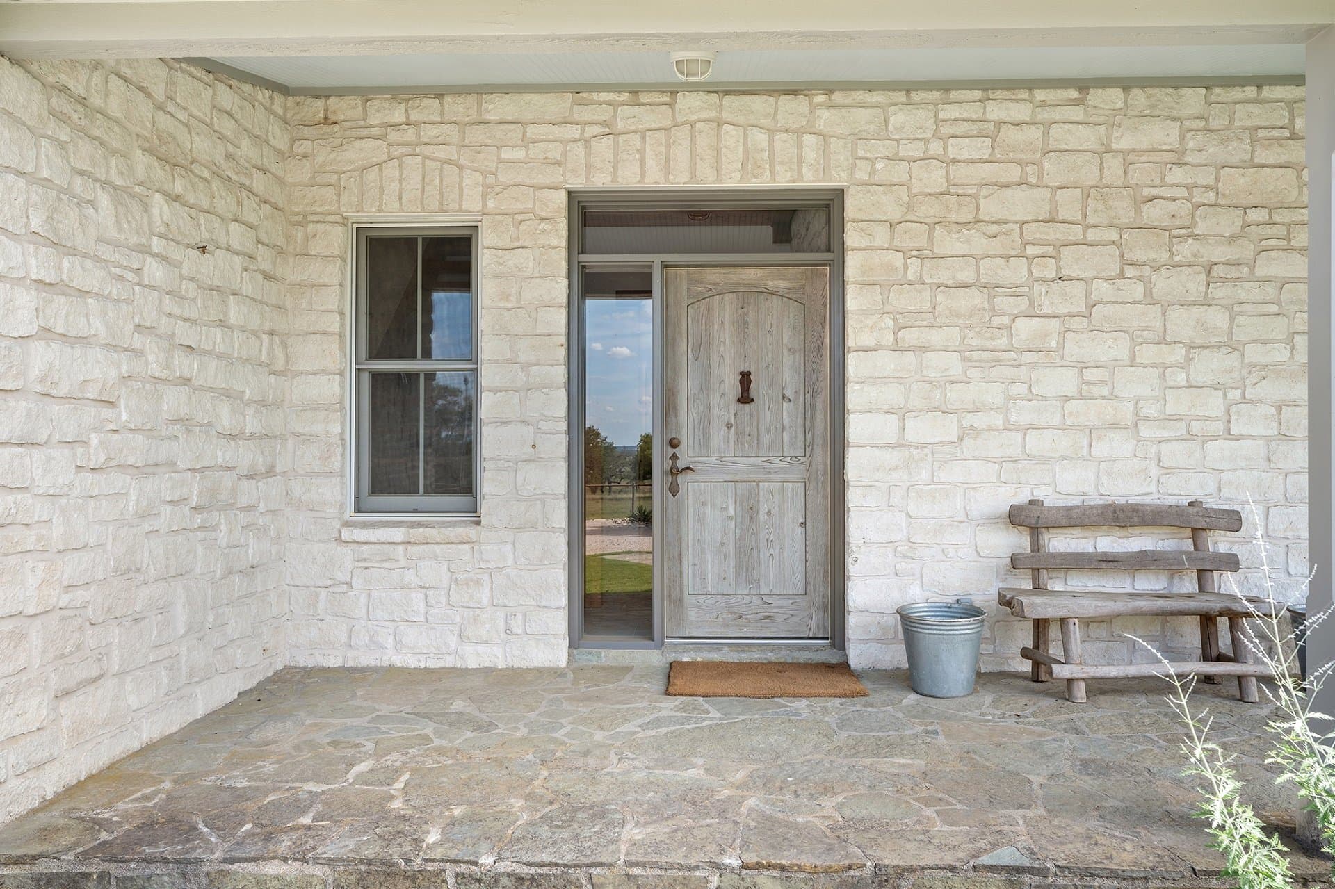Foxtrot Farm - Main House - Image 5