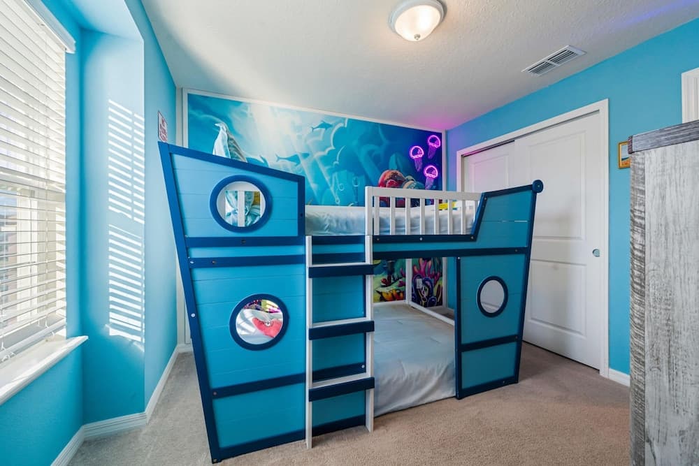 Warmwave Retreat - Image 29