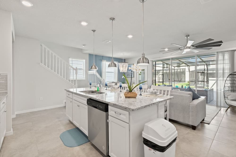 Warmwave Retreat - Image 9