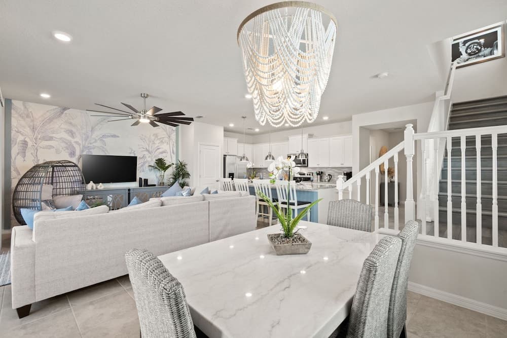 Warmwave Retreat - Image 8