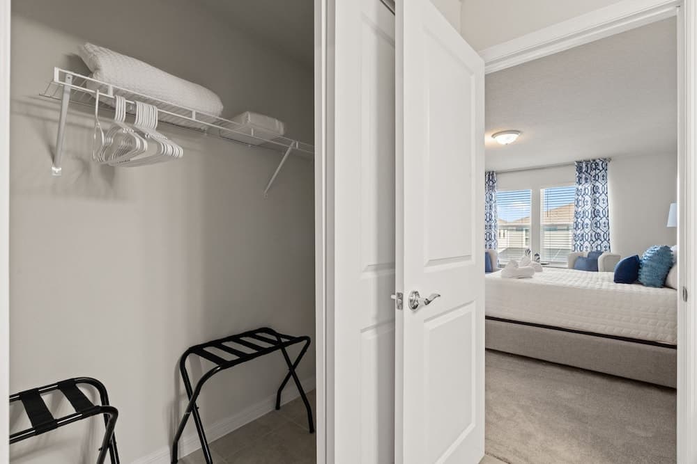 Warmwave Retreat - Image 47