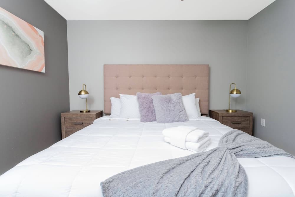 Disney Palms #49 - Image 38