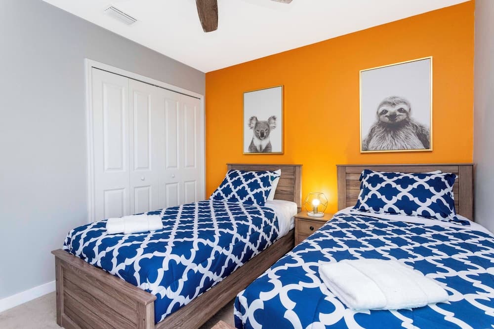 Disney Palms #49 - Image 49