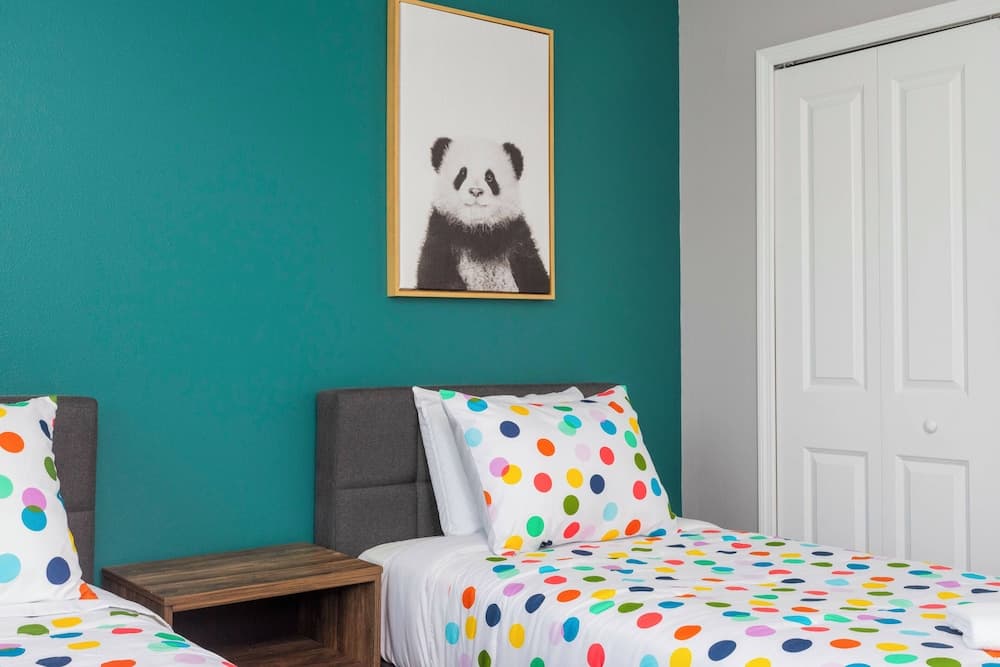 Disney Palms #49 - Image 33