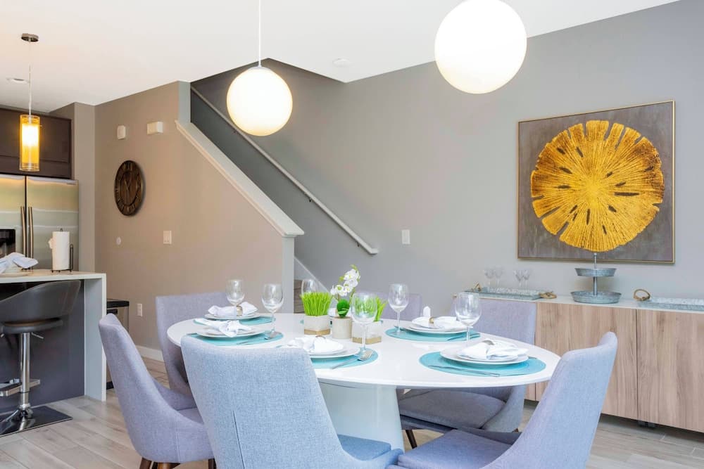 Disney Palms #49 - Image 12