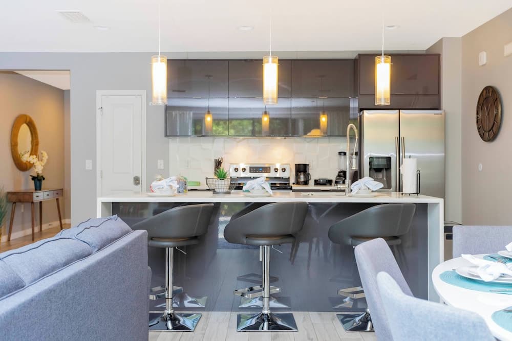 Disney Palms #49 - Image 15