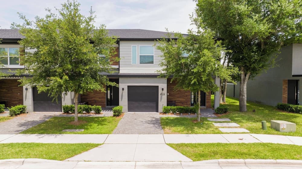 Disney Palms #49 - Image 72