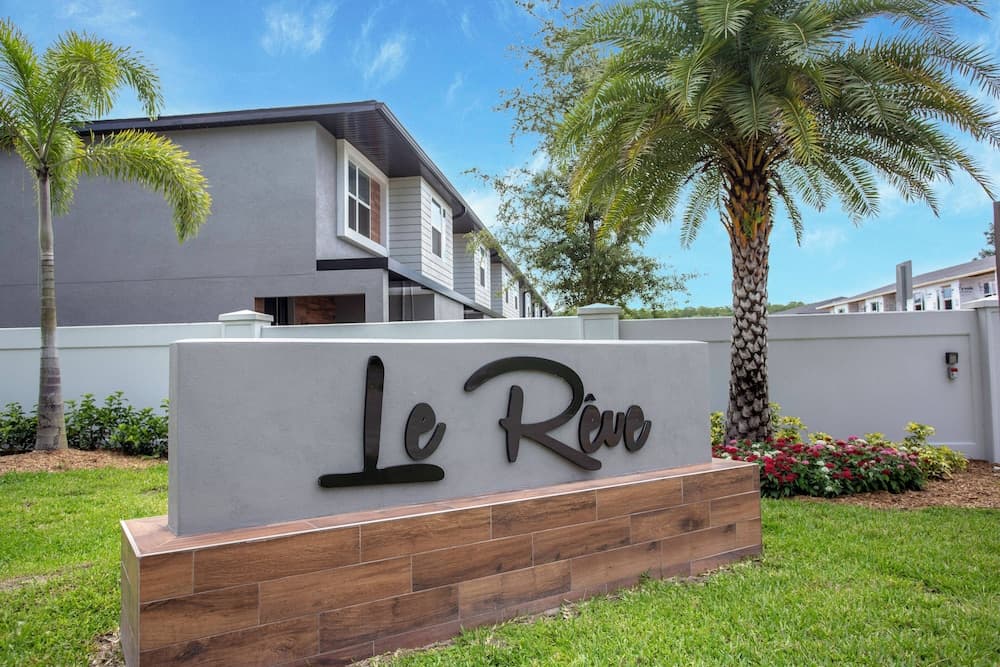 Disney Palms #49 - Image 84