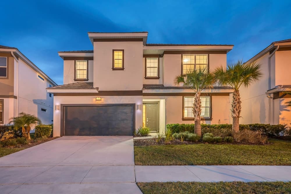 Fresh Amazing Family Home - Image 43