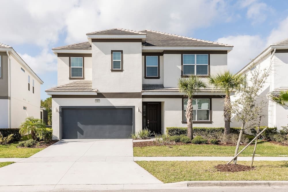 Fresh Amazing Family Home - Image 42