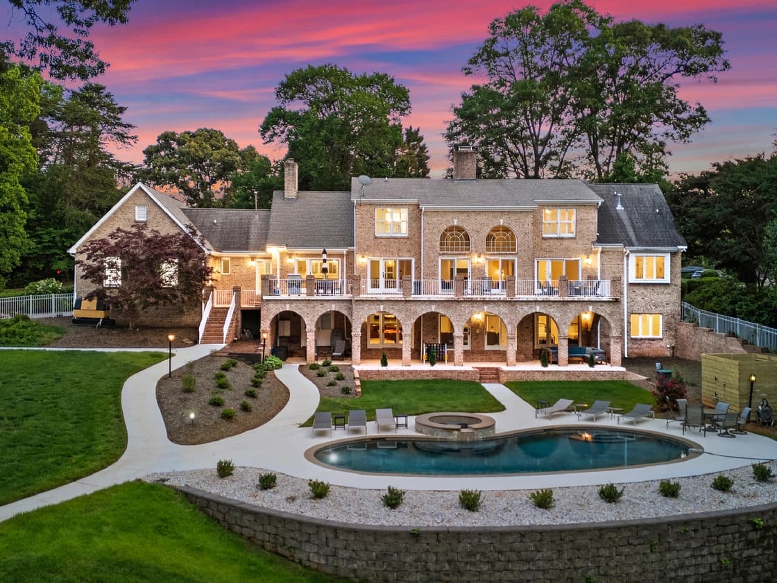 Shoreway Cove - Image 81